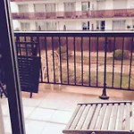 Charming Apt In The Heart Of Paris